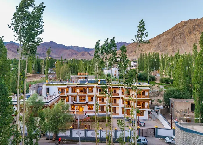 Hotel Bayshu - The Hosteller Leh