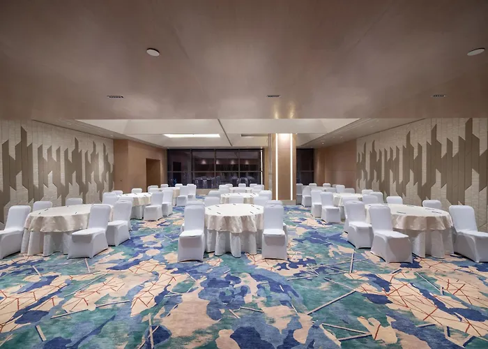 Merlis Hotel Coimbatore
