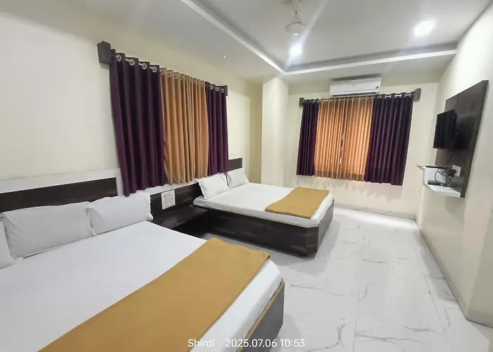 Hotel Sai Viraj Palace