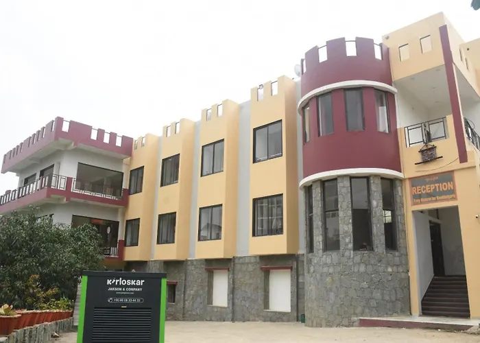 Anargh Holidays Inn