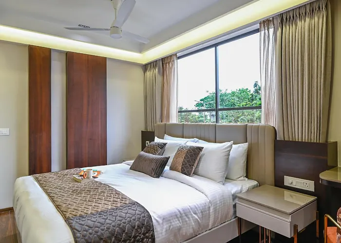 Hotel Grand Girdhar Premier