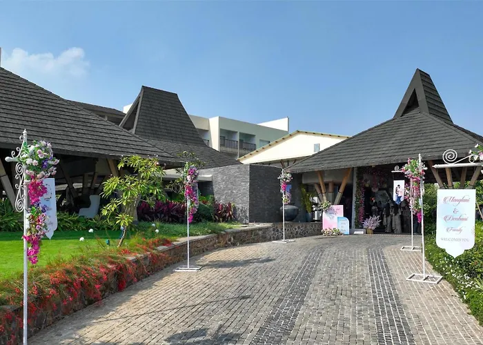 Radisson Resort Hatgad Saputara