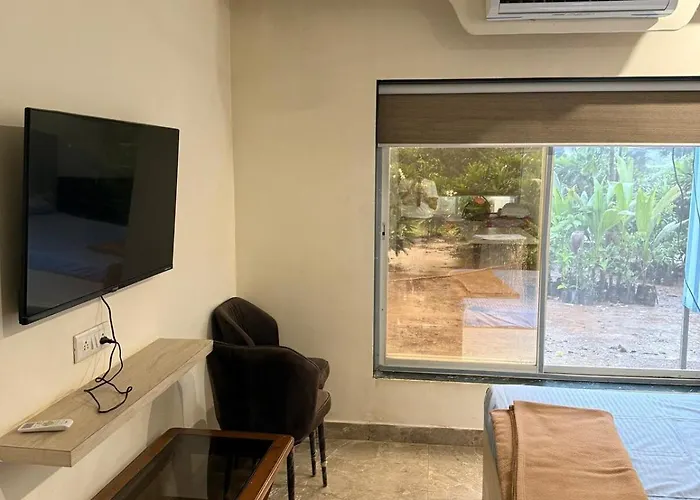 Pali Retreat Riverside Stay With Pool