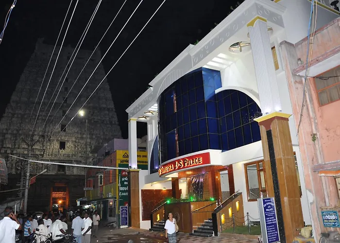 Sri Sarvesha Js Palace Temple View