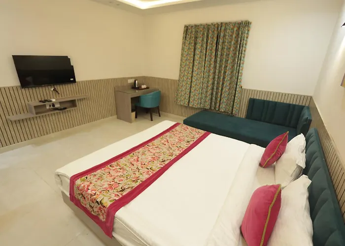 Hotel Grand Vasaante