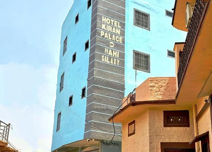 Hotel Kiran Palace And Mahi Galaxy