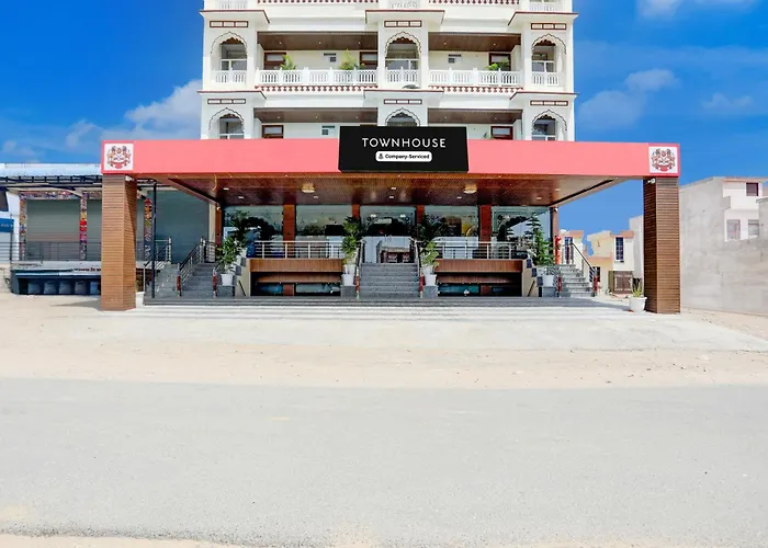 Townhouse Oak Jagatpura Formerly Narayan Vilas