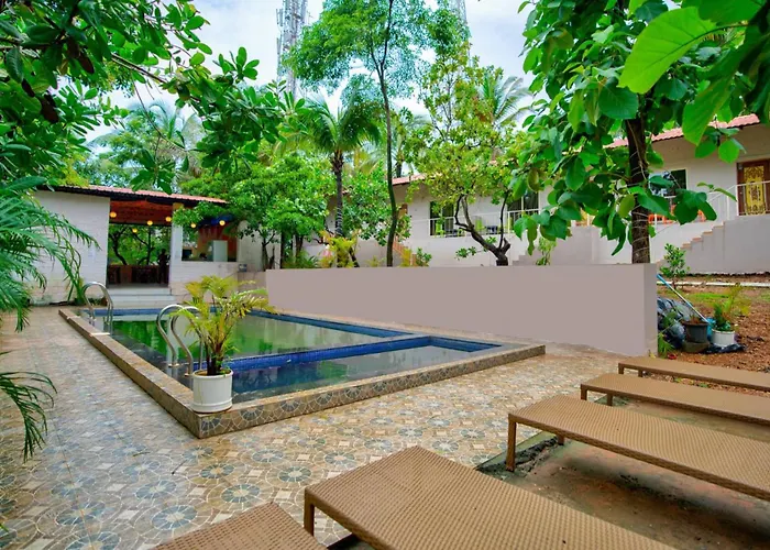 La Roca Inn