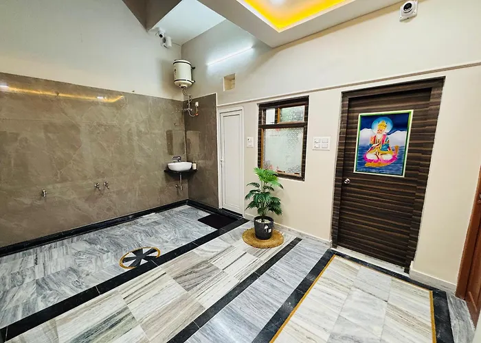 Deeha Niwas - Your Banaras Home