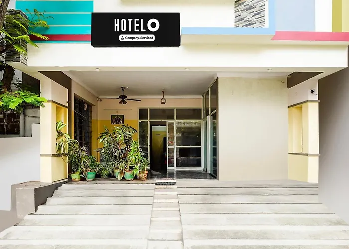 Hotel O Karakambadi Road Near Leela Mahal Circle