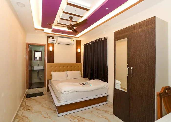 Shwetha Lodge