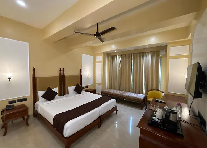 The Taj Vista Agra -Walking Distance To Taj Mahal