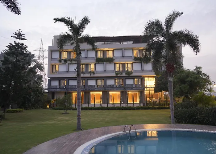 Moolchand Resort
