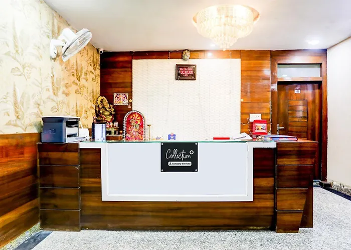 Super Collection O Kampoo Tiraha Road Formerly Siddhi Vinayak