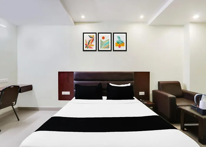 Super Townhouse Gudivada Formerly Sistla