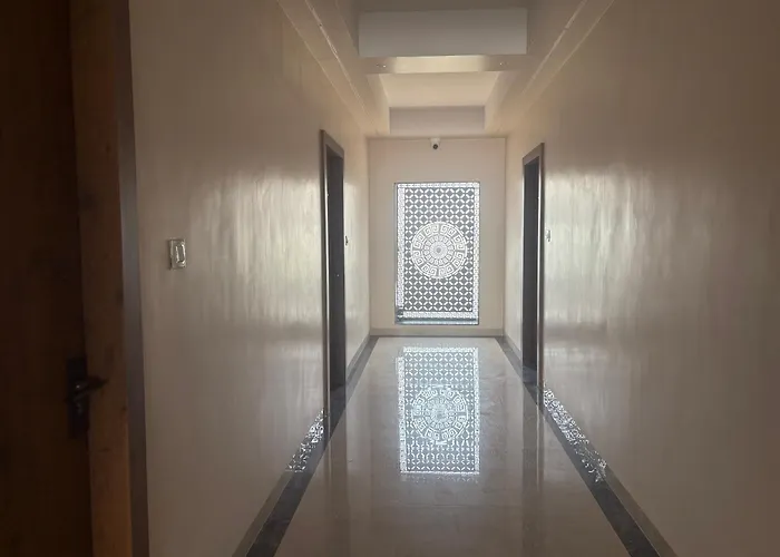 Hotel Ratan Palace