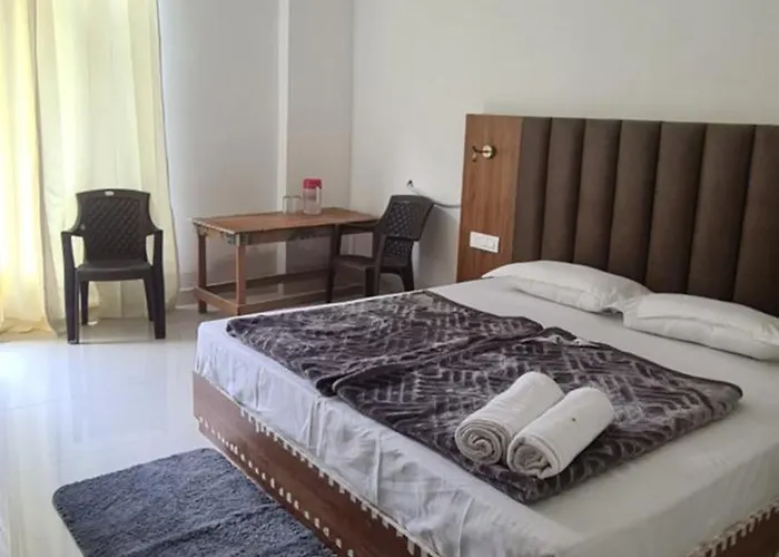 Hotel Gurudeva, Govindghat