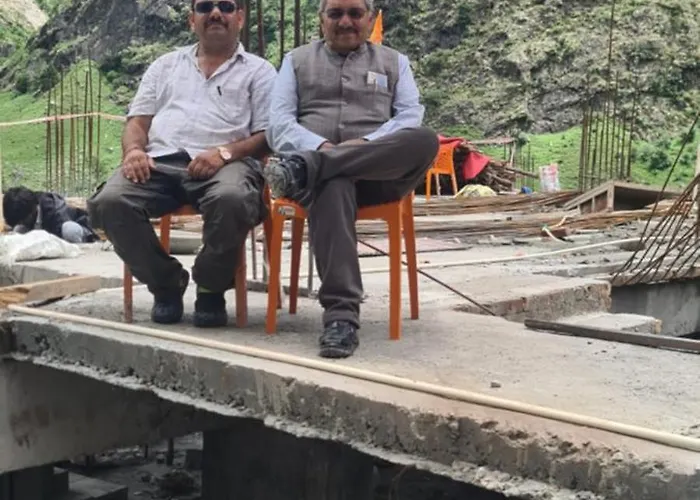 Hotel Gurudeva, Govindghat