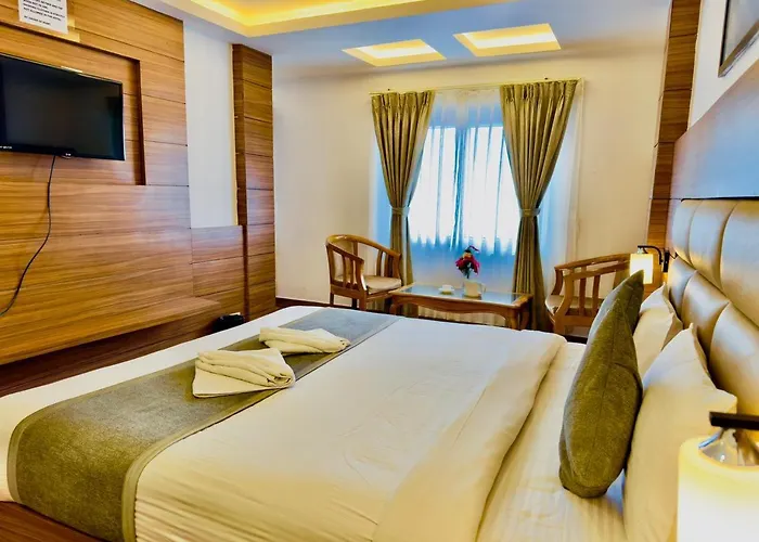 Hotel Bella Vista Near Drc Parking