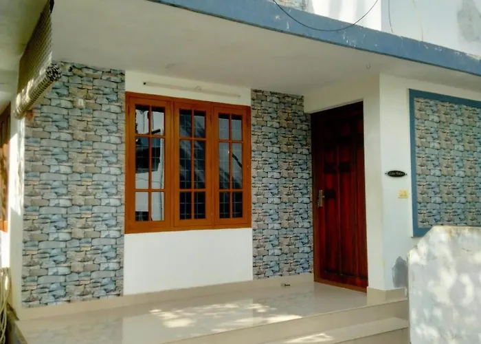 Peaceful Vacation Home Near The City