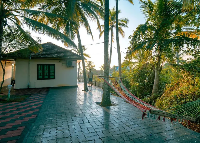 Munroe Island Lake Resort