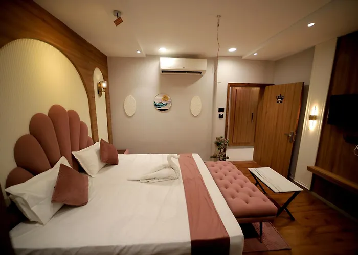 Staykart Boutique Hotel