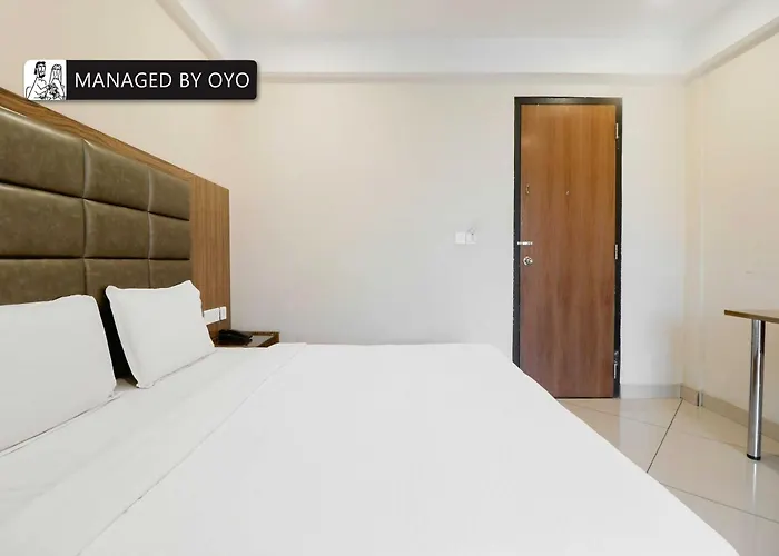 Super Townhouse Edassery Resort
