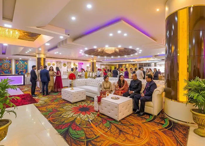 Fabhotel Prime Z Grand