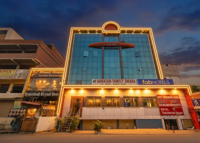 Fabhotel Yogeshwara Grand