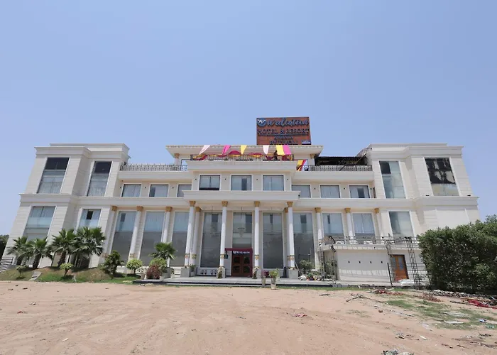 Palmdale Hotel & Resort Ambala