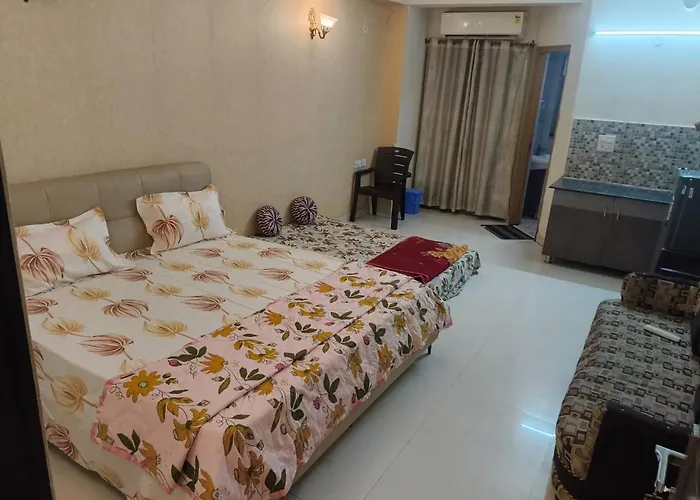 Hotel The Gautam Inn