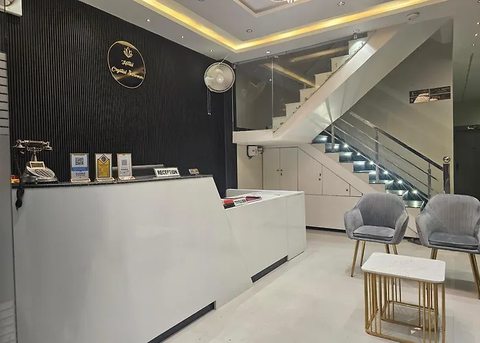 Hotel Crystal Sarovar