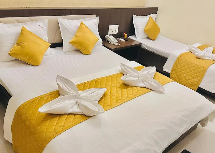 Hotel Sai Gurusthan