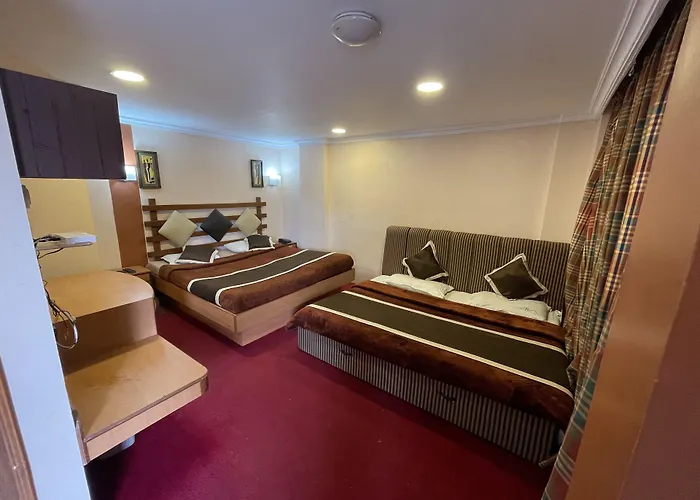 Hotel Maneck