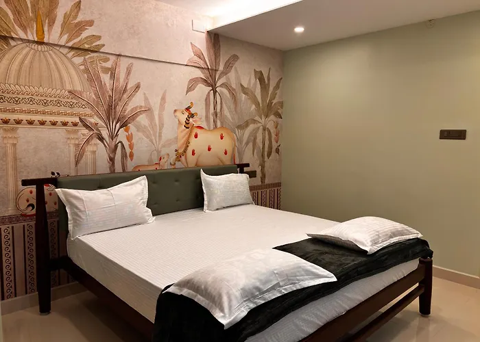 Srirangam Service Apartment