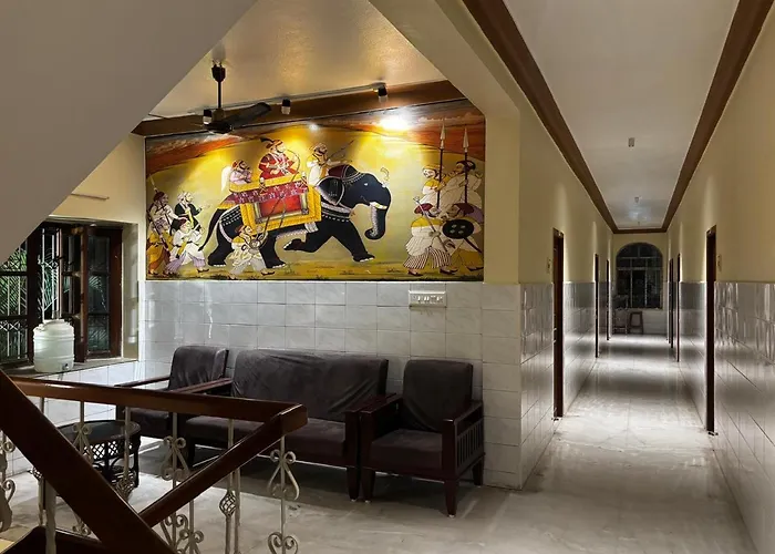 Hotel Suriyapriya