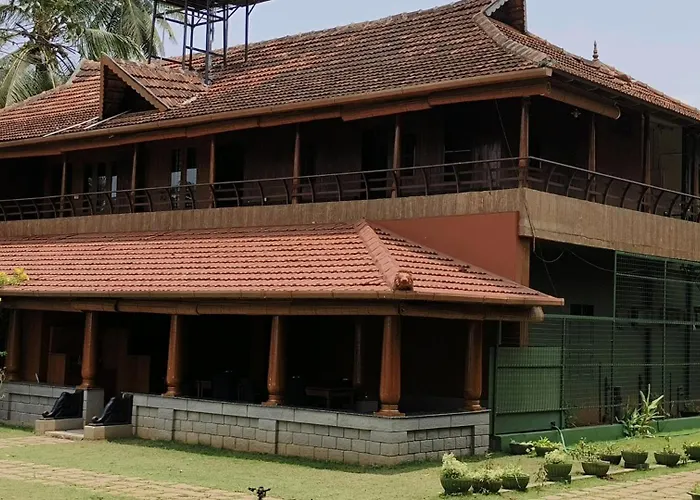 Kuttichira Heritage Home Alappuzha