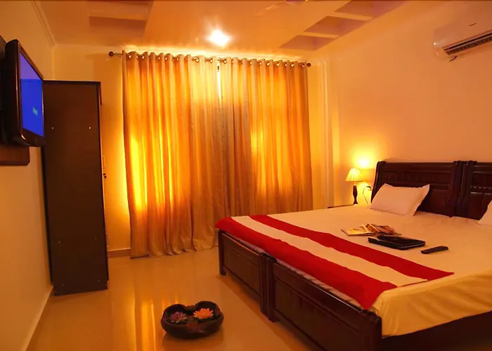 Hotel Ganesha Inn