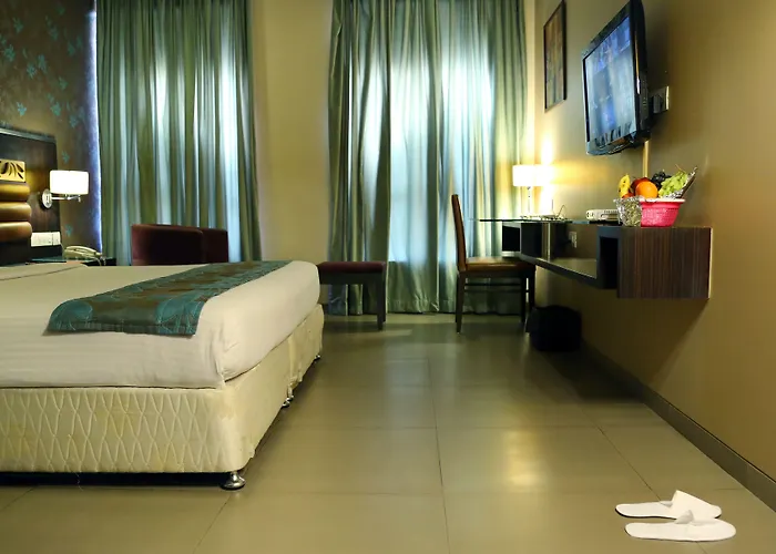 Hotel Supreme Heritage