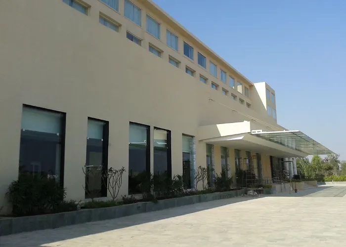 Courtyard By Marriott Bilaspur