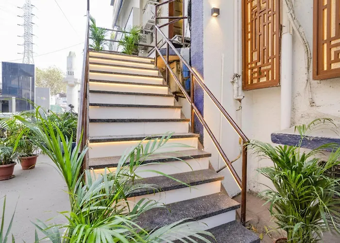 Fabhotel Prime Esta Inn - Nr Novotel Pune Nagar Road, Viman Nagar