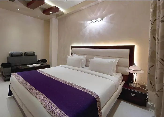Hotel Central Residency