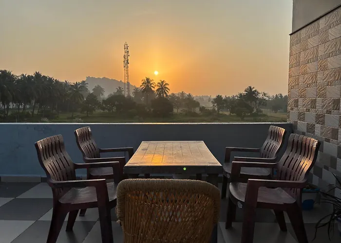 Cocogreen Hampi