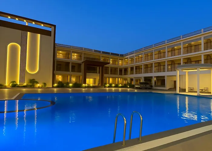 Nirvana Grand Hotel & Resort