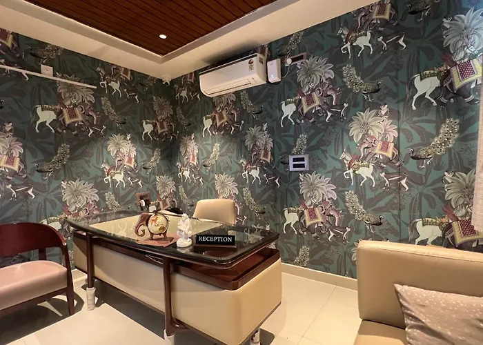 Hotel Gmr Pearls