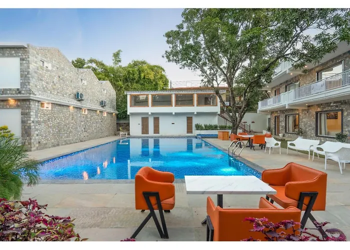 River Heritage Resort