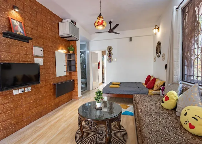 Ground Floor Studio With S Pool 3 Min Ride To Benaulim Beach