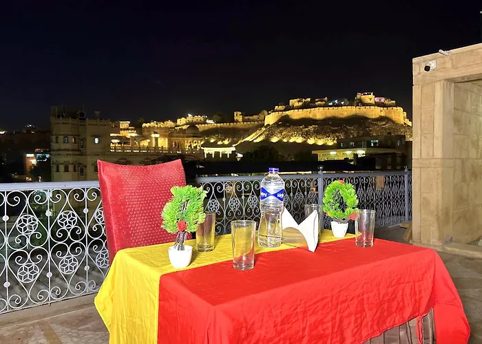 Hotel Aryan Villa