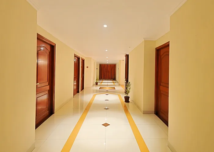 Hotel Gnanam