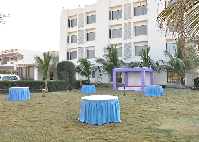Goverdhan Greens Resort Dwarka L Hotels In Dwarka